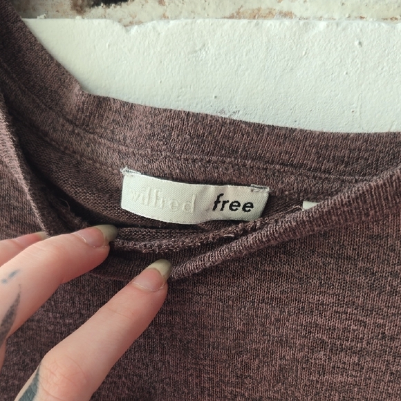 Wilfred mauve-brown crewneck knit top - Picture 3 of 4